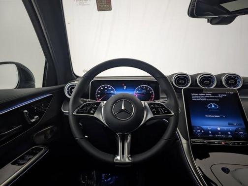 2025 Mercedes-Benz GLC 300 Base 4MATIC