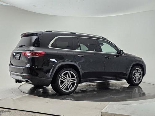 2022 Mercedes-Benz GLS 450 4MATIC