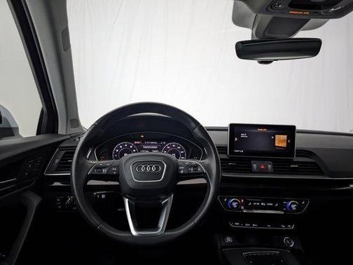 2019 Audi Q5 2.0T Premium Plus