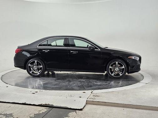 2019 Mercedes-Benz A-Class A 220 4MATIC