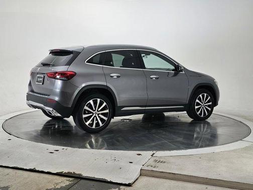 2023 Mercedes-Benz GLA 250 Base 4MATIC