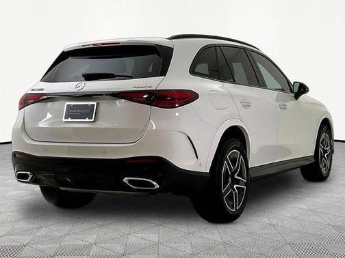 Polar White 2024 Mercedes-Benz GLC 300 Base 4MATIC