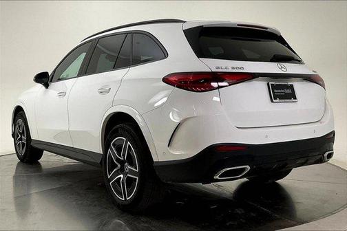 Polar White 2024 Mercedes-Benz GLC 300 Base 4MATIC