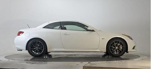 2015 INFINITI Q60 IPL Base