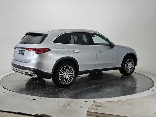 2025 Mercedes-Benz GLC 300 Base 4MATIC