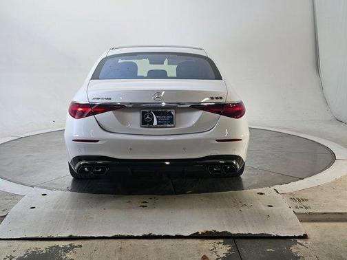 2025 Mercedes-Benz AMG S 63 E Base