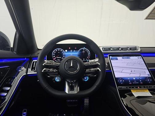 2025 Mercedes-Benz AMG S 63 E Base