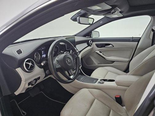 2015 Mercedes-Benz CLA-Class Base