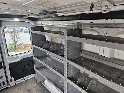 2018 Ford Transit-250 148 WB Medium Roof Cargo