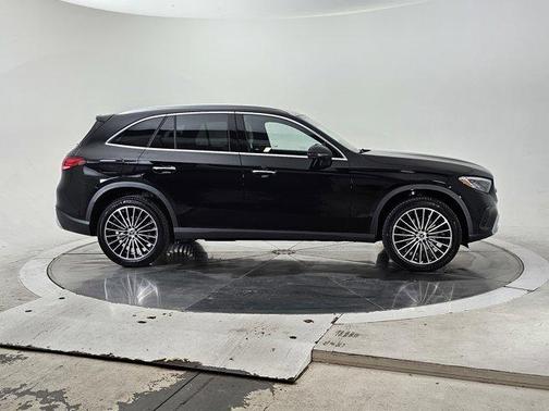 2026 Mercedes-Benz GLC 300 Base 4MATIC