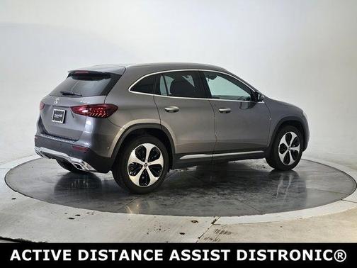 2025 Mercedes-Benz GLA 250 Base 4MATIC