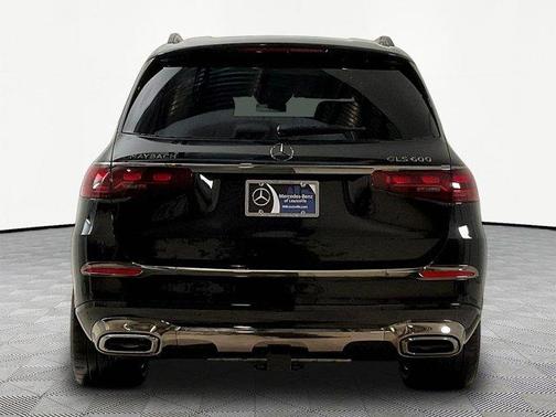 Obsidian Black Metallic 2026 Mercedes-Benz Maybach GLS 600 4MATIC