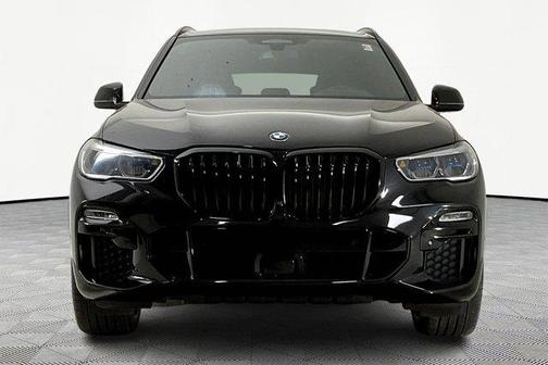 Black Sapphire Metallic 2020 BMW X5 M50i