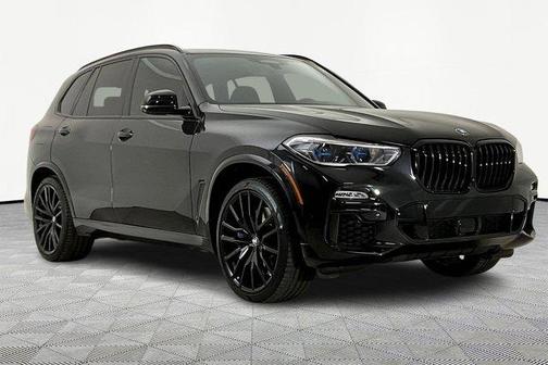 Black Sapphire Metallic 2020 BMW X5 M50i