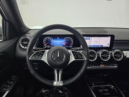 2025 Mercedes-Benz GLB 250 Base 4MATIC