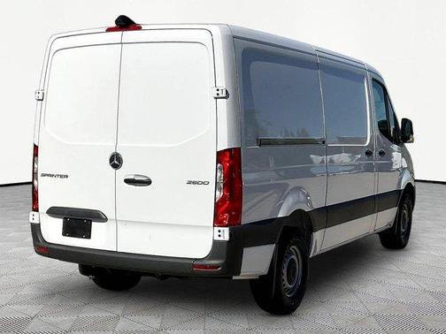 Arctic White 2026 Mercedes-Benz Sprinter 2500 Standard Roof