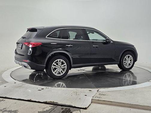 2025 Mercedes-Benz GLC 300 Base 4MATIC