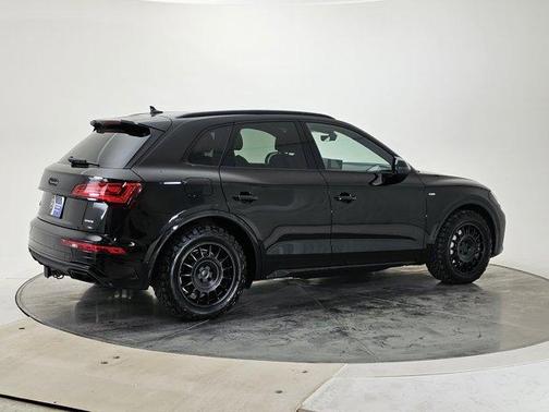 2023 Audi Q5 e 55 S line quattro Premium