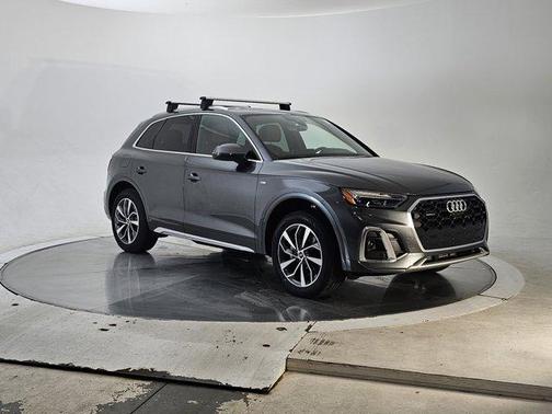 2022 Audi Q5 45 S line Premium Plus