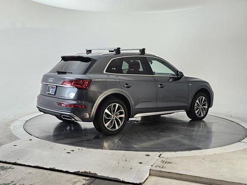 2022 Audi Q5 45 S line Premium Plus