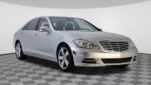2011 Mercedes-Benz S-Class S 550 4MATIC