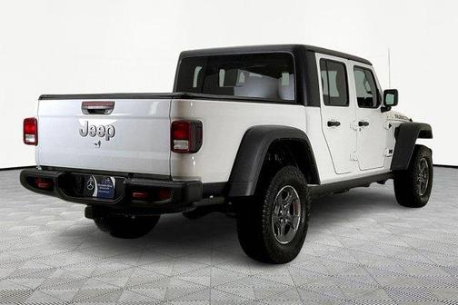 Bright White Clearcoat 2023 Jeep Gladiator Rubicon