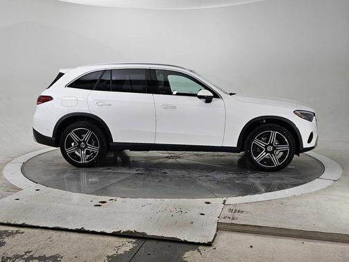 2026 Mercedes-Benz GLC 300 Base 4MATIC