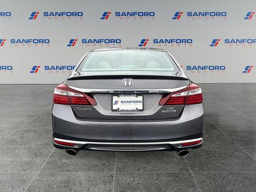 2017 Honda Accord Touring V6