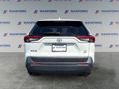 Super White 2019 Toyota RAV4 LE
