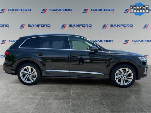 2023 Audi Q7 55 Premium Plus