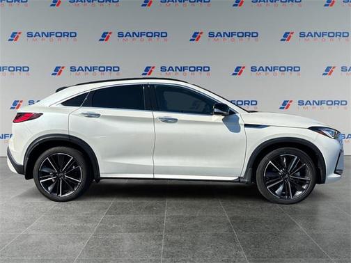 2023 INFINITI QX55 LUXE