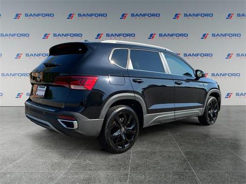 2022 Volkswagen Taos 1.5T SE