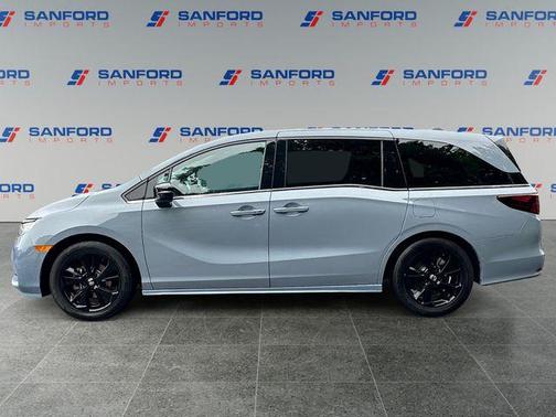 Sonic Gray Pearl 2024 Honda Odyssey Sport