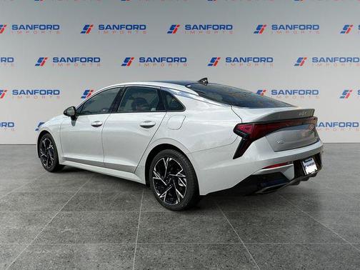 Wolf Gray 2025 Kia K5 GT-Line