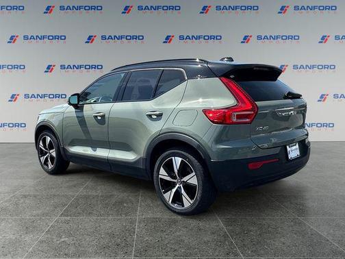Sage Green 2021 Volvo XC40 Recharge Pure Electric P8