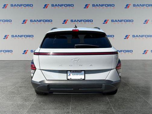 Cyber Gray Metallic 2024 Hyundai KONA SEL