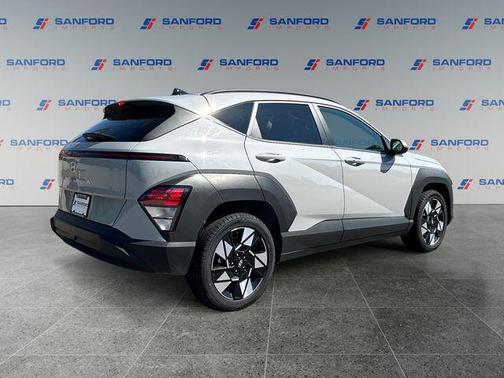 Cyber Gray Metallic 2024 Hyundai KONA SEL