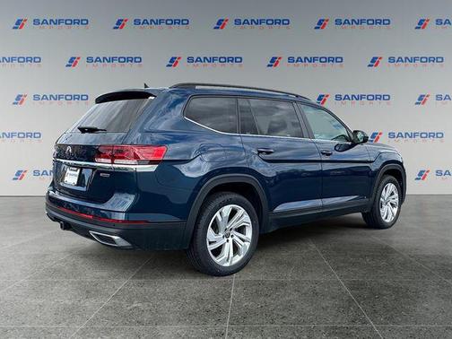 2022 Volkswagen Atlas 3.6L SE w/Technology