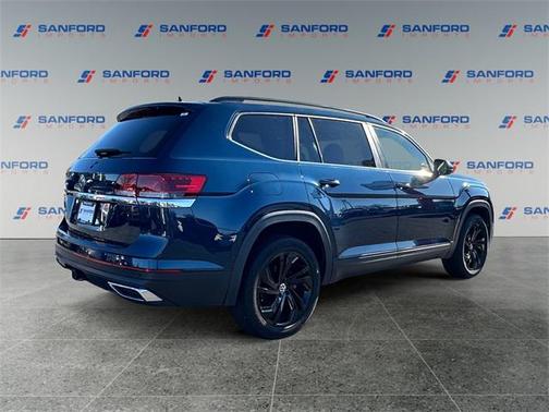 2022 Volkswagen Atlas 3.6L SE w/Technology