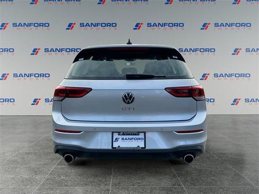 2024 Volkswagen Golf GTI 2.0T SE DSG