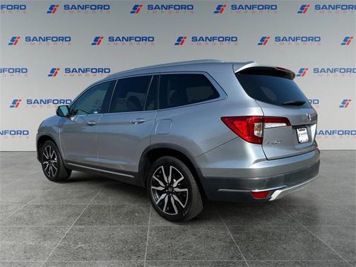 2019 Honda Pilot Touring 8-Passenger