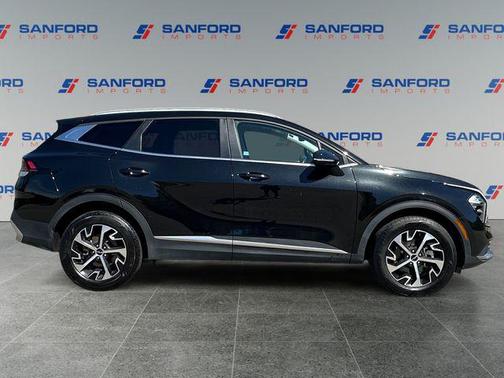 Fusion Black 2023 Kia Sportage Hybrid EX