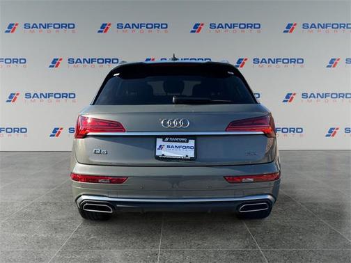 2023 Audi Q5 45 S line Premium Plus