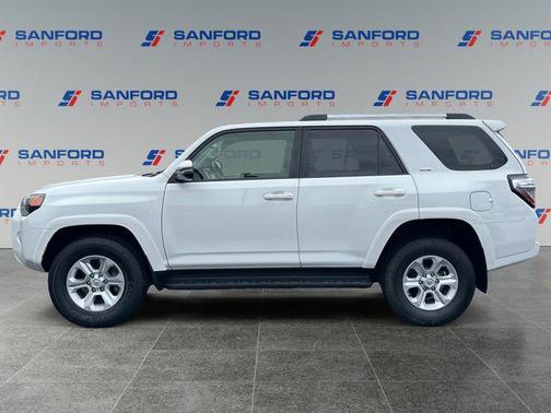 2024 Toyota 4Runner SR5 Premium