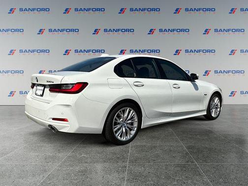 2023 BMW 330e xDrive