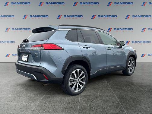 2023 Toyota Corolla Cross XLE