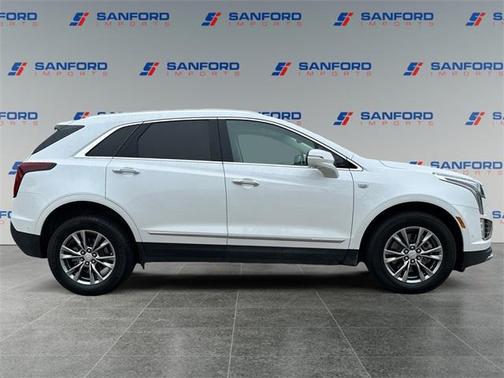 2022 Cadillac XT5 Premium Luxury
