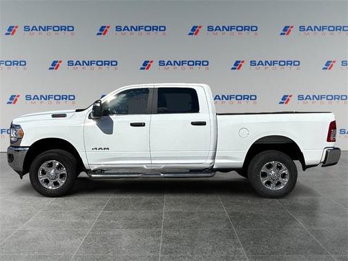 2024 RAM 2500 Big Horn Crew Cab 4x4 6'4' Box