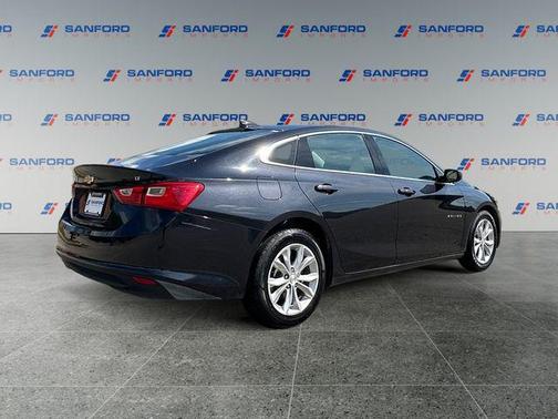 Dark Ash Metallic 2023 Chevrolet Malibu FWD 1LT