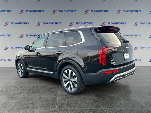 2022 Kia Telluride S